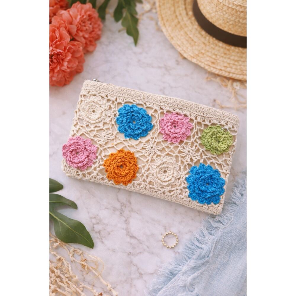 STRADIVARIUS Crochet Floral Clutch Cream Multicolor Boho Zip Pouch Festival Bag